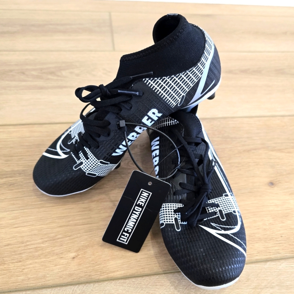 Nike Dynamic Fit Cleats Size 5 Mercurial Webber Black White Shoes Soccer